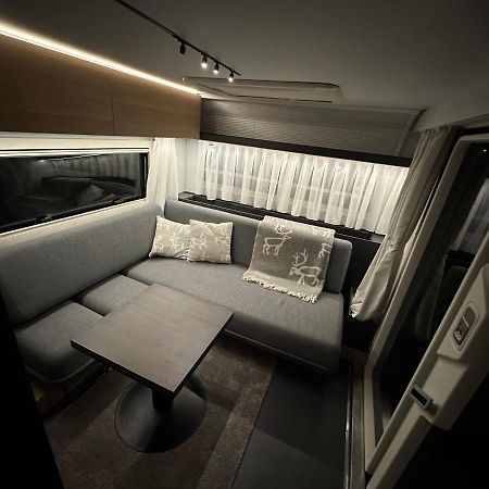فندق Santa'S Luxury Trailer روفانييمي المظهر الخارجي الصورة