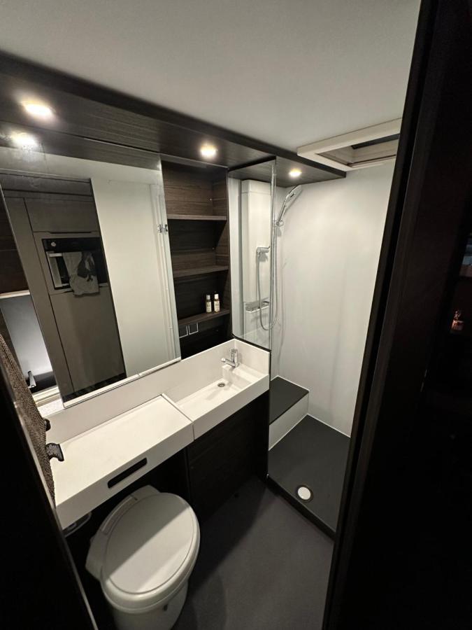 فندق Santa'S Luxury Trailer روفانييمي المظهر الخارجي الصورة
