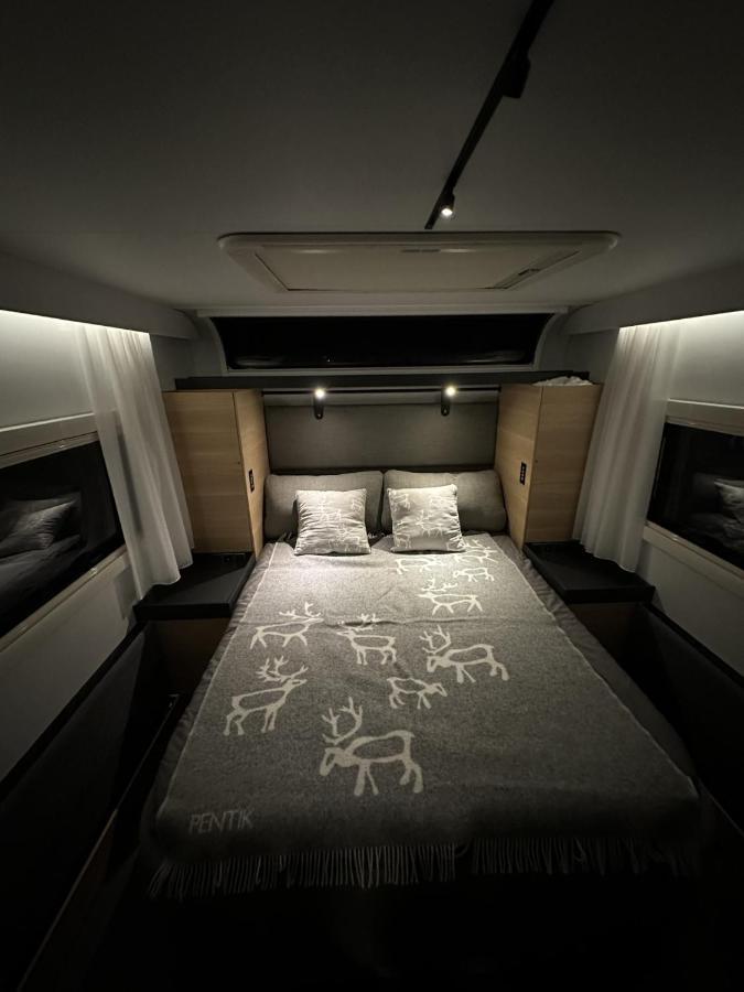 فندق Santa'S Luxury Trailer روفانييمي المظهر الخارجي الصورة
